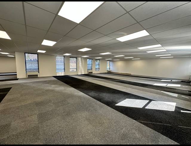 2,000M² OFFICE TO LET IN ROSEBANK